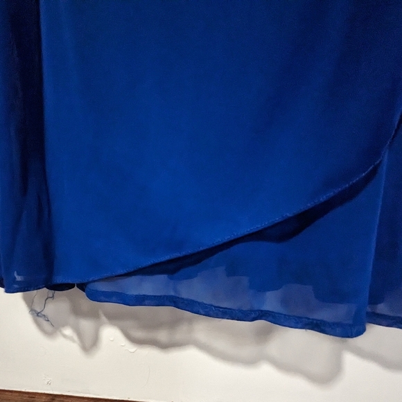 David's bridal, Size 2, mesh illusion halter, long Cobalt blue dress - Picture 8 of 8